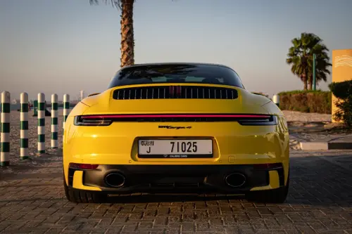 Porsche-911-Targa-3